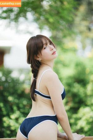 Yunjing Saehun photo #0053