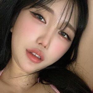 Yunjini фото #0010