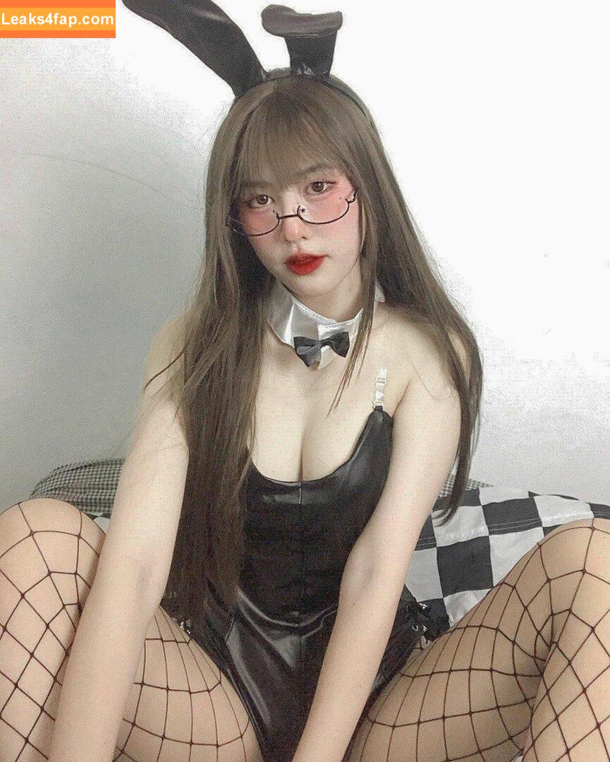 Yunne.uwu / yunnechan leaked photo photo #0006