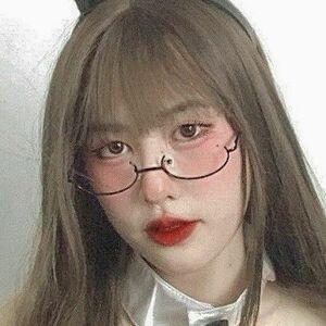 Yunne.uwu photo #0010