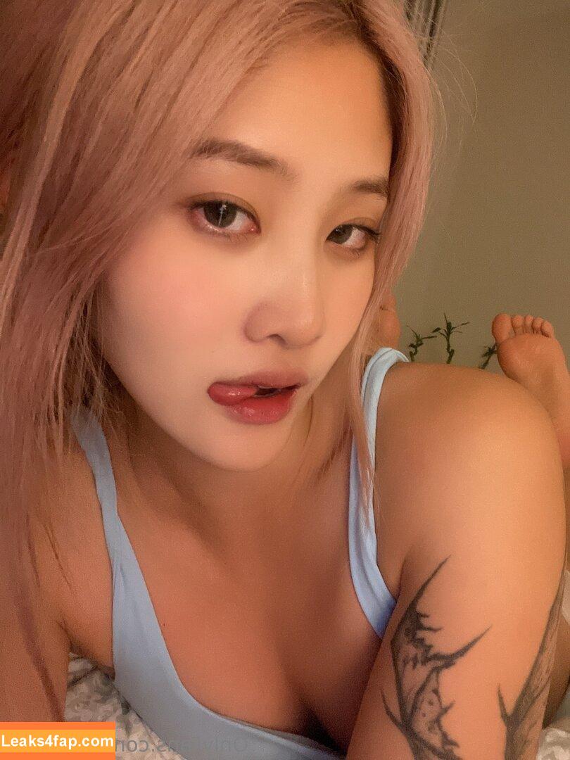 yunni2yung /  leaked photo photo #0004