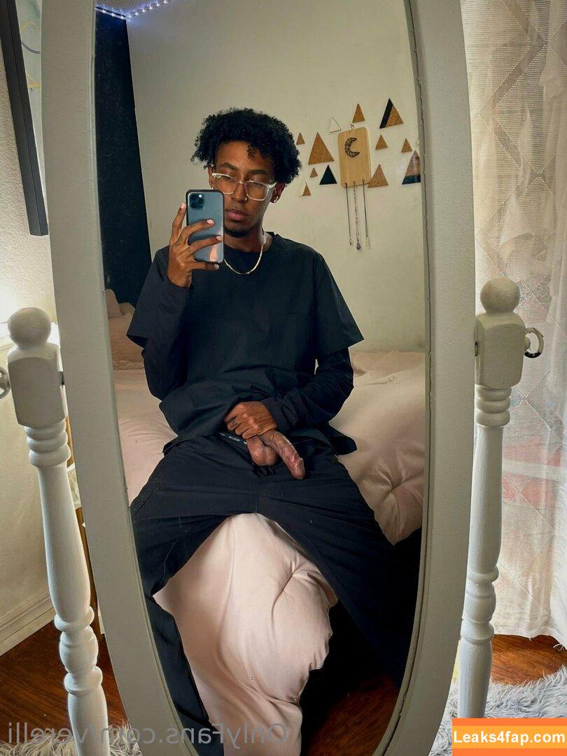 yupitsdel /  leaked photo photo #0002