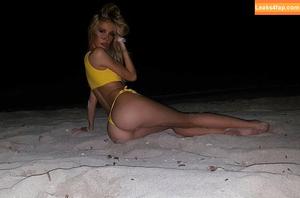 Yus Lopez photo #0236