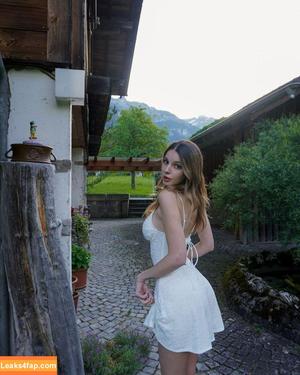 Yus Lopez photo #0841