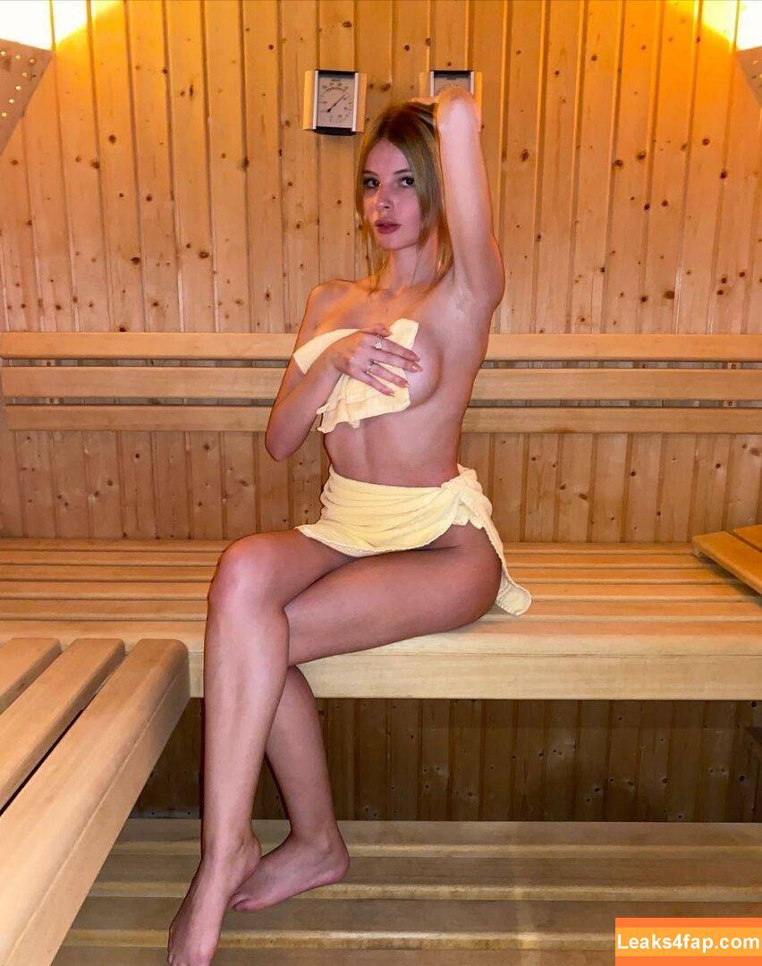 Yus Lopez / yuslopez / yusslopez / yustinalopez слитое фото фото #1527