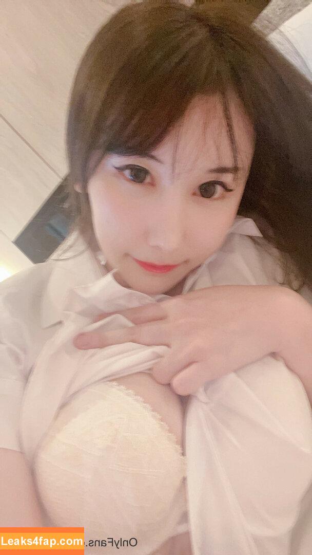 Yuuhuia / aisakanyoko_ leaked photo photo #0208