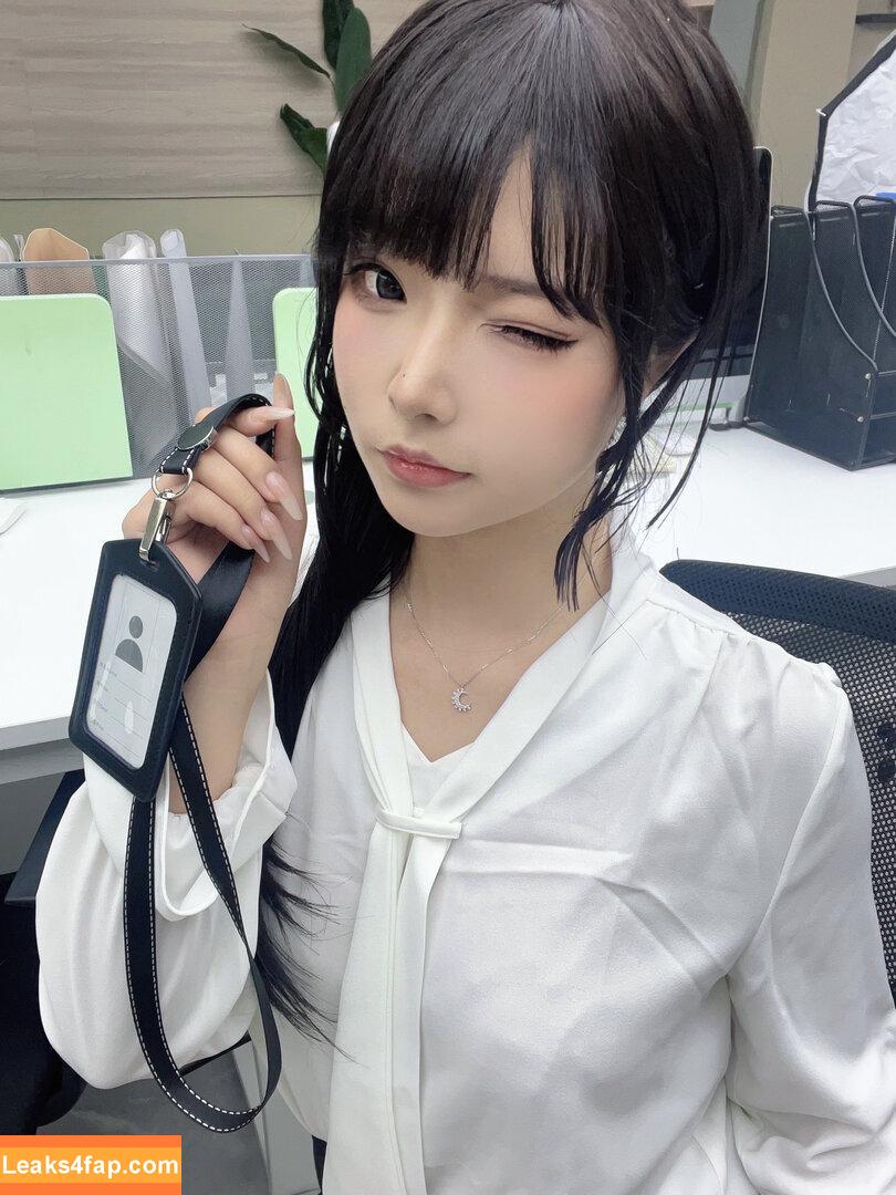 Yuuhuia / aisakanyoko_ leaked photo photo #0287