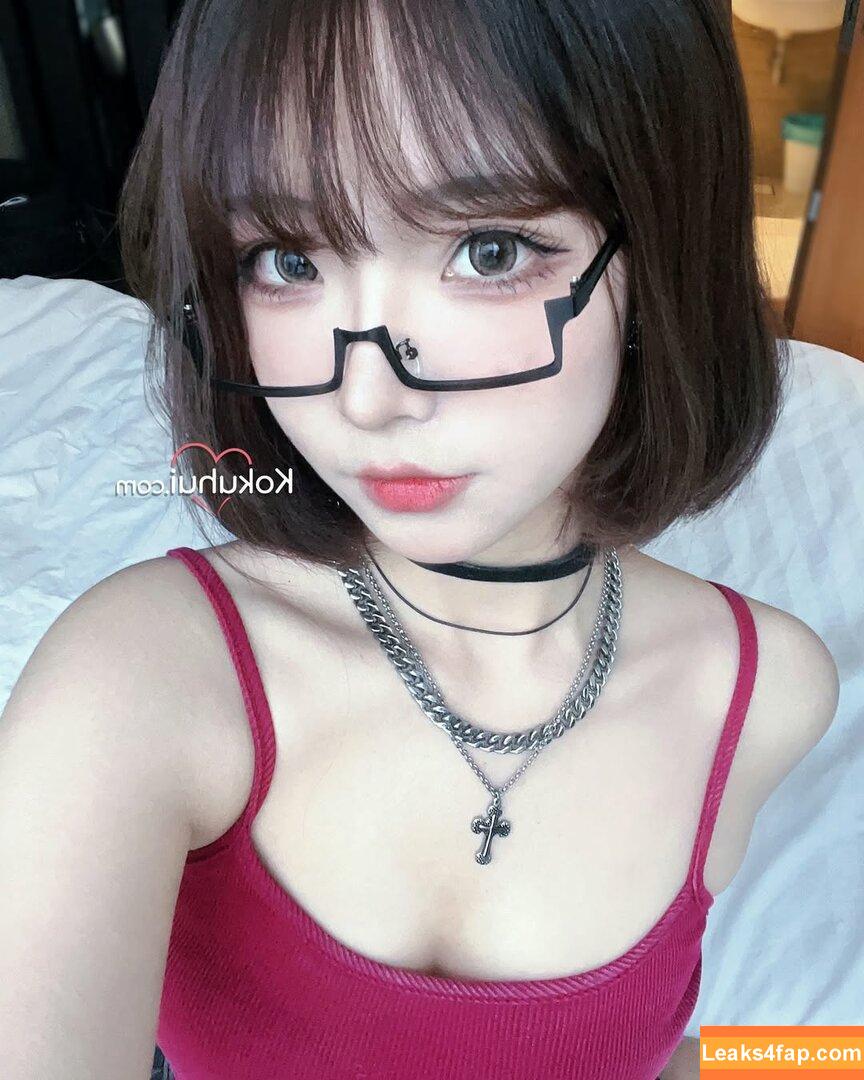 Yuuhuia / aisakanyoko_ leaked photo photo #0402