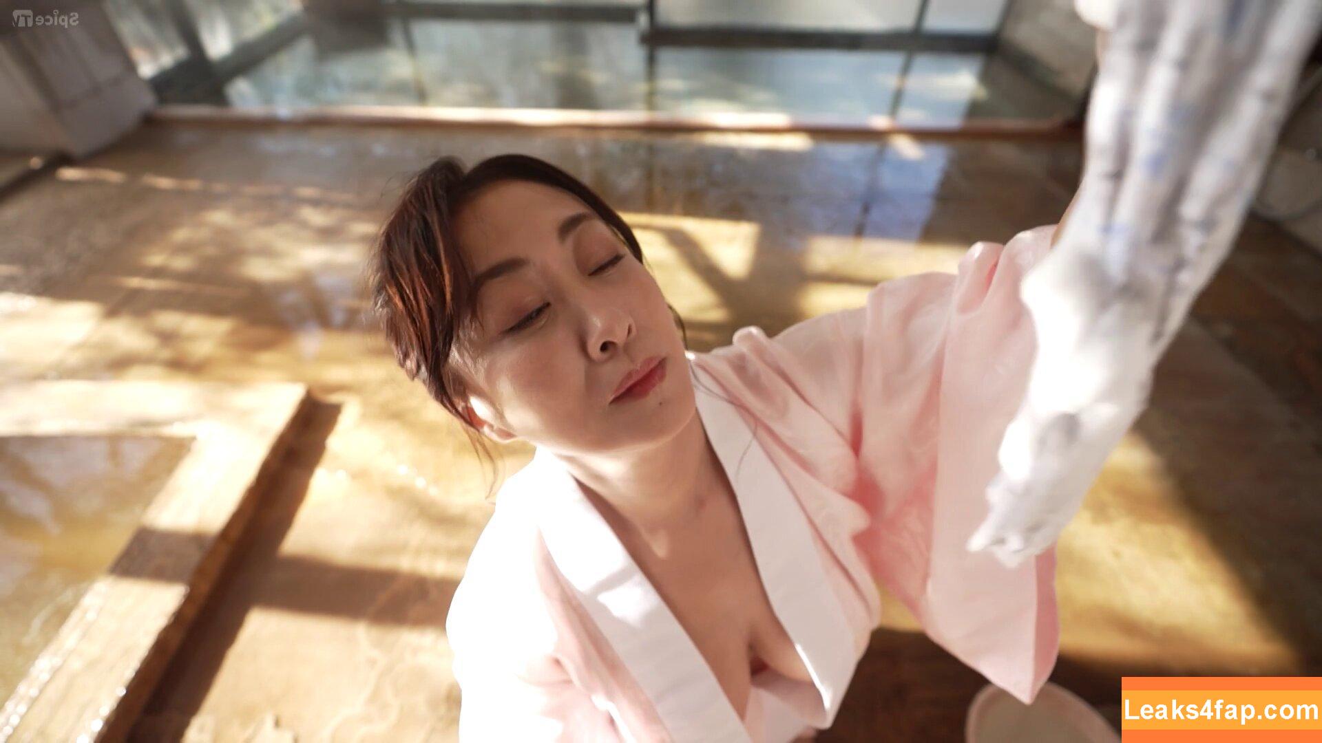 Yuuka Sawachi / https: / yuukasawachi0408 / 沢地優佳 слитое фото фото #1082