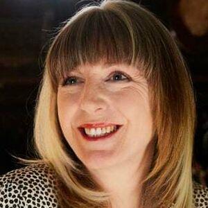 Yvette Fielding