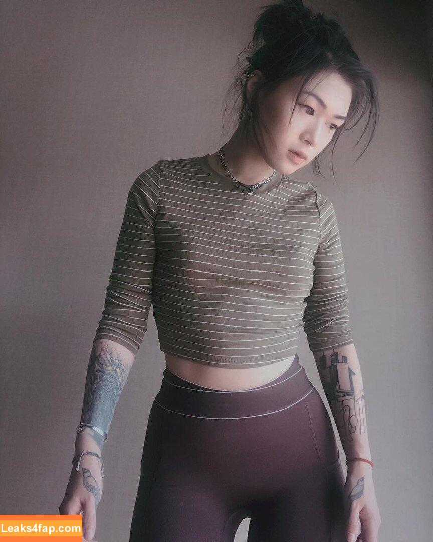 Yvette Young / yvetteyoung leaked photo photo #0012