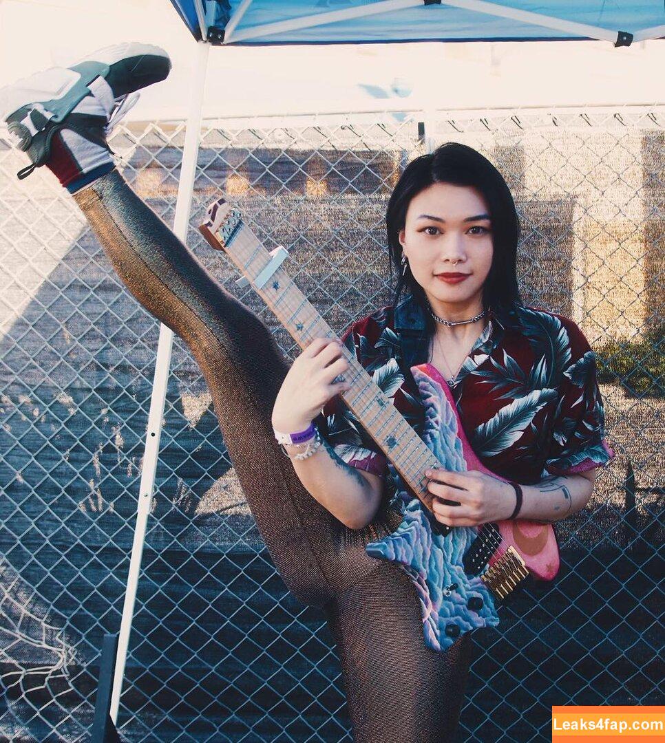 Yvette Young / yvetteyoung leaked photo photo #0013
