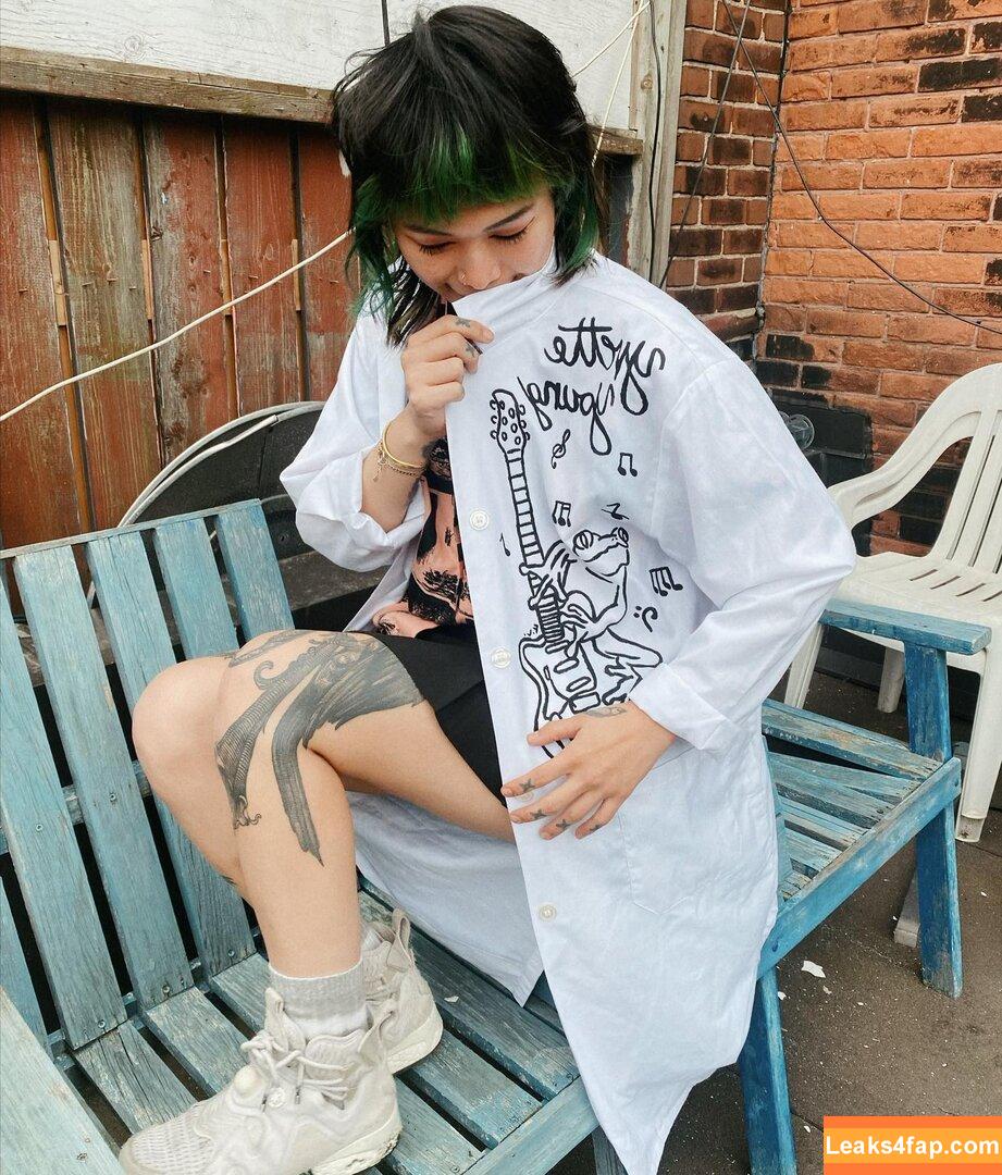 Yvette Young / yvetteyoung leaked photo photo #0023