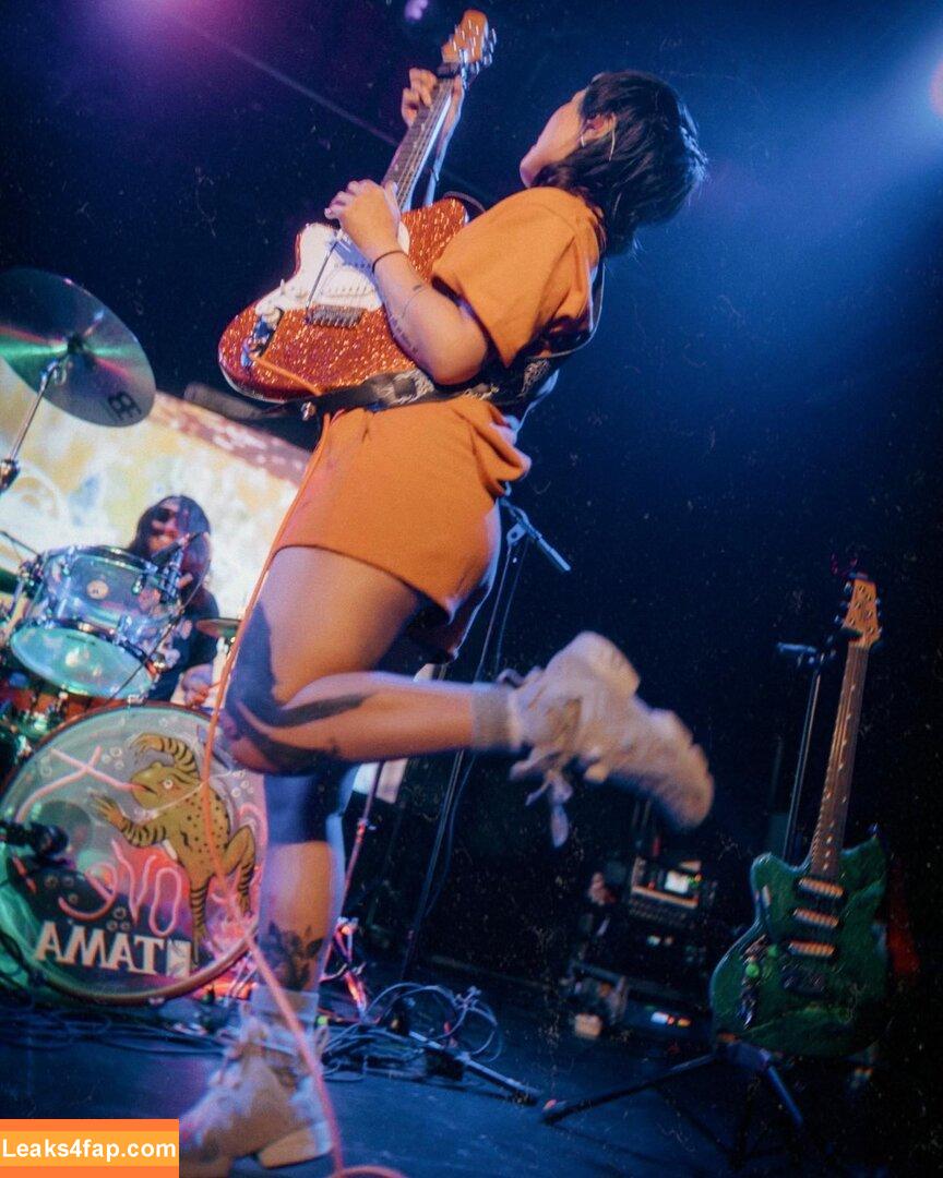 Yvette Young / yvetteyoung leaked photo photo #0025