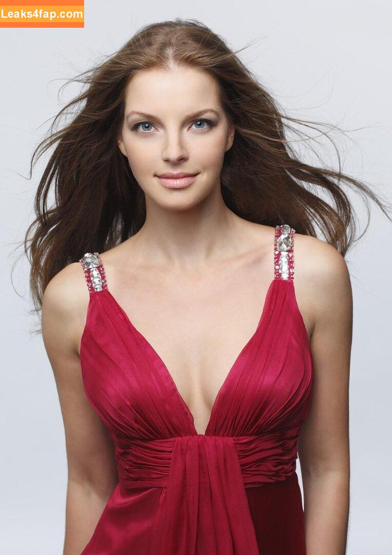 Yvonne Catterfeld / yvonne_catterfeld_offiziell leaked photo photo #0053