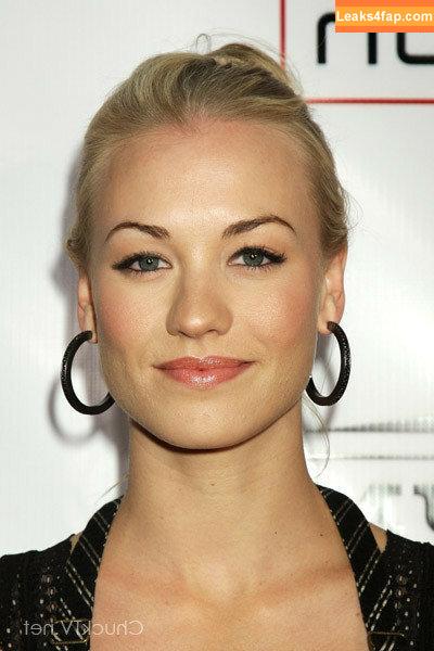 Yvonne Strahovski / y_strahovski / yvonnestrahovski leaked photo photo #0053