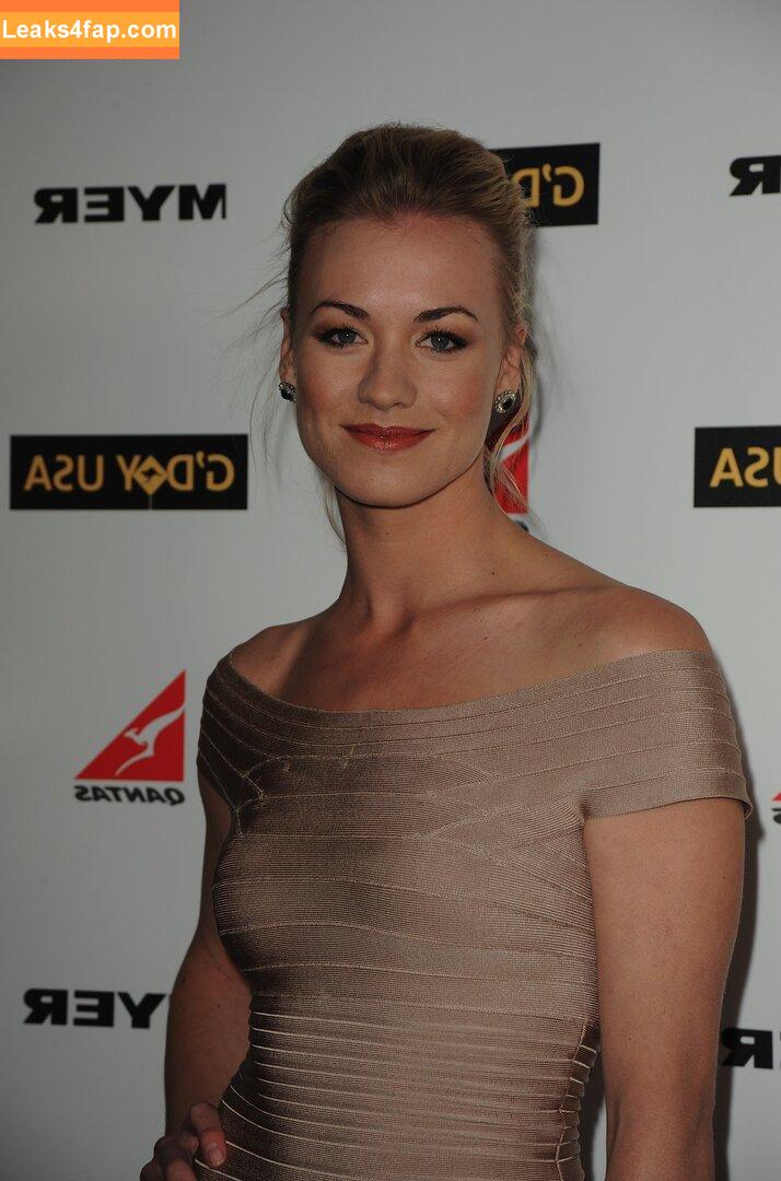 Yvonne Strahovski / y_strahovski / yvonnestrahovski leaked photo photo #0125