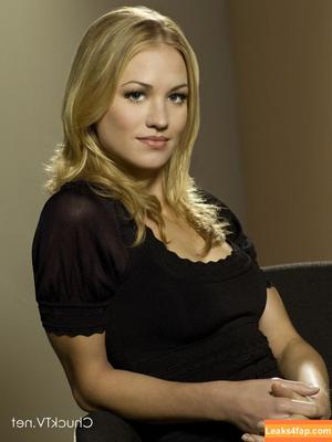 Yvonne Strahovski photo #0060