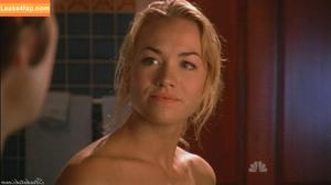 Yvonne Strahovski photo #0106