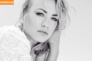 Yvonne Strahovski photo #0220