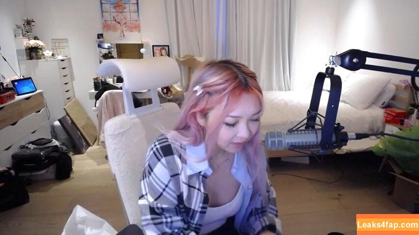 Yvonnie / yvonne817 / yvonnieng leaked photo photo #0095