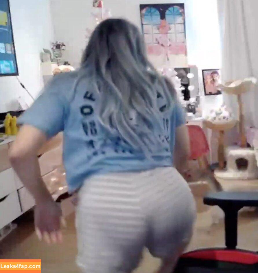 Yvonnie / yvonne817 / yvonnieng leaked photo photo #0097