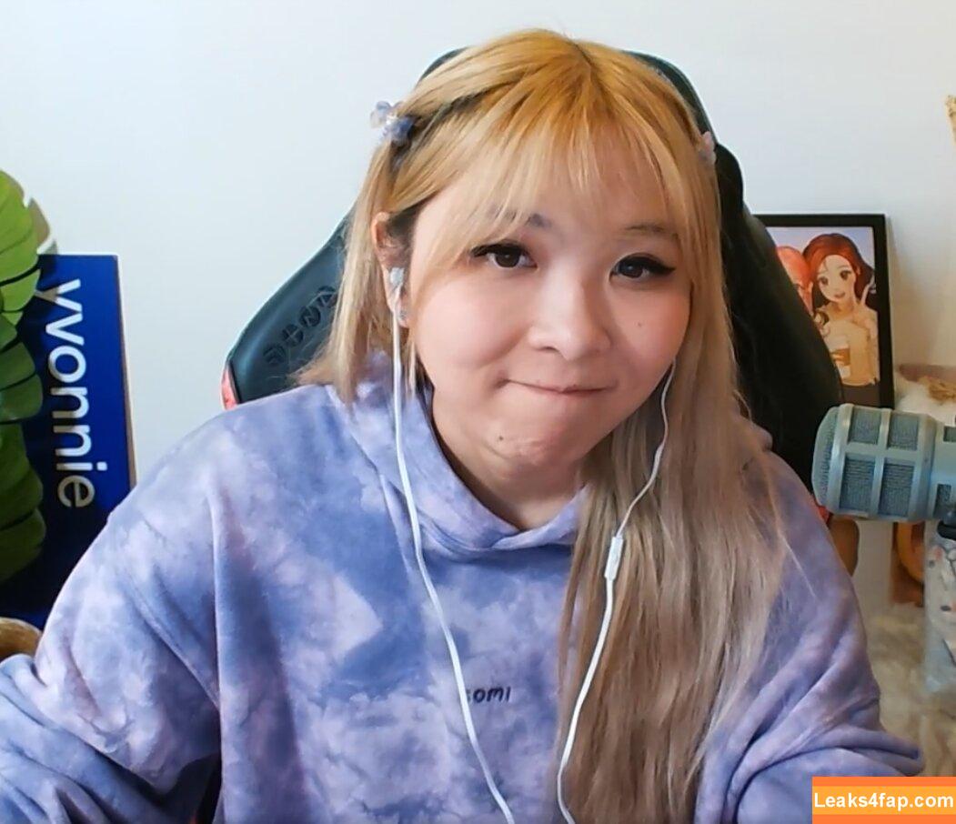 Yvonnie / yvonne817 / yvonnieng leaked photo photo #0195