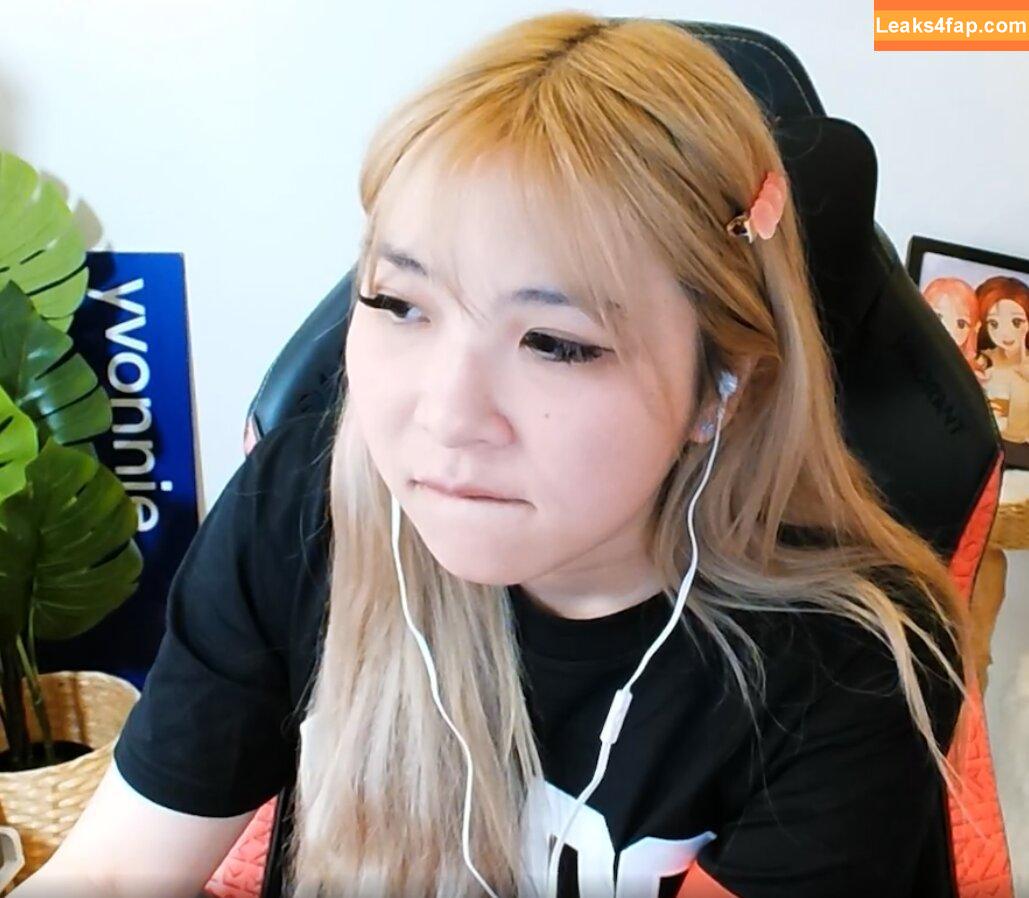 Yvonnie / yvonne817 / yvonnieng leaked photo photo #0214