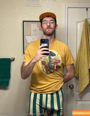 zachmanorrat photo #0008