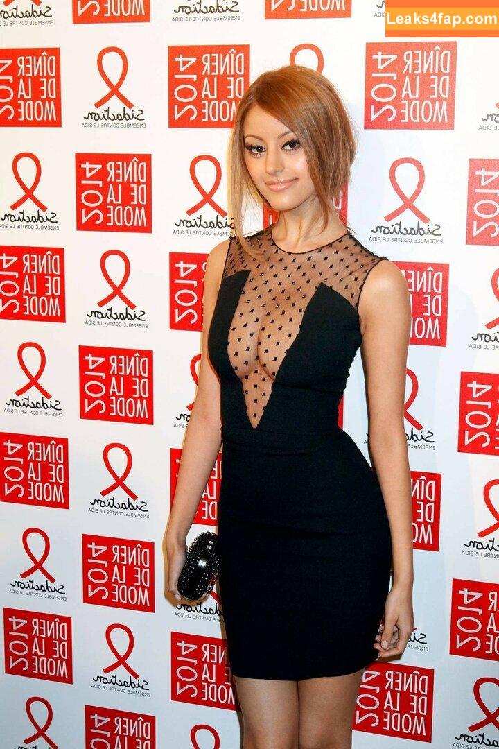 Zahia Dehar / zahiaofficiel leaked photo photo #0020