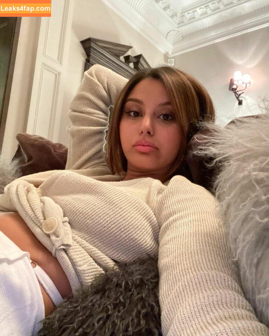 Zahia Dehar / zahiaofficiel leaked photo photo #0127