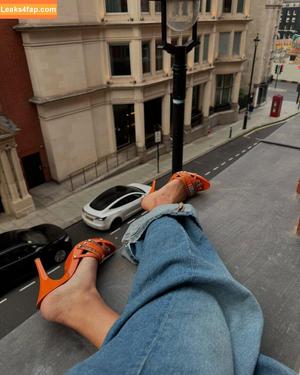 Zaina Sarah photo #0090