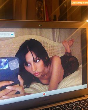 Zaina Sarah photo #0104