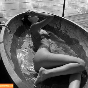 Zaira Nara photo #0056