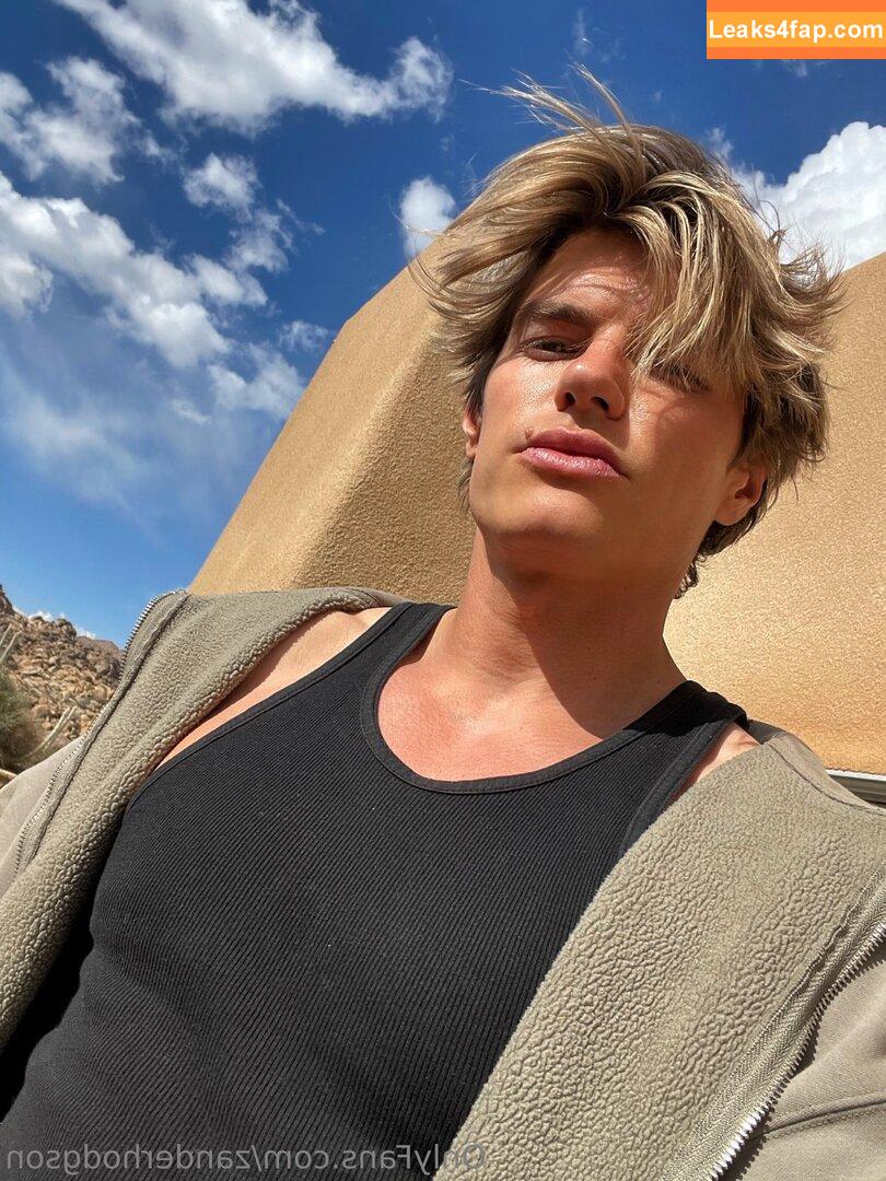 zanderhodgson /  leaked photo photo #0035