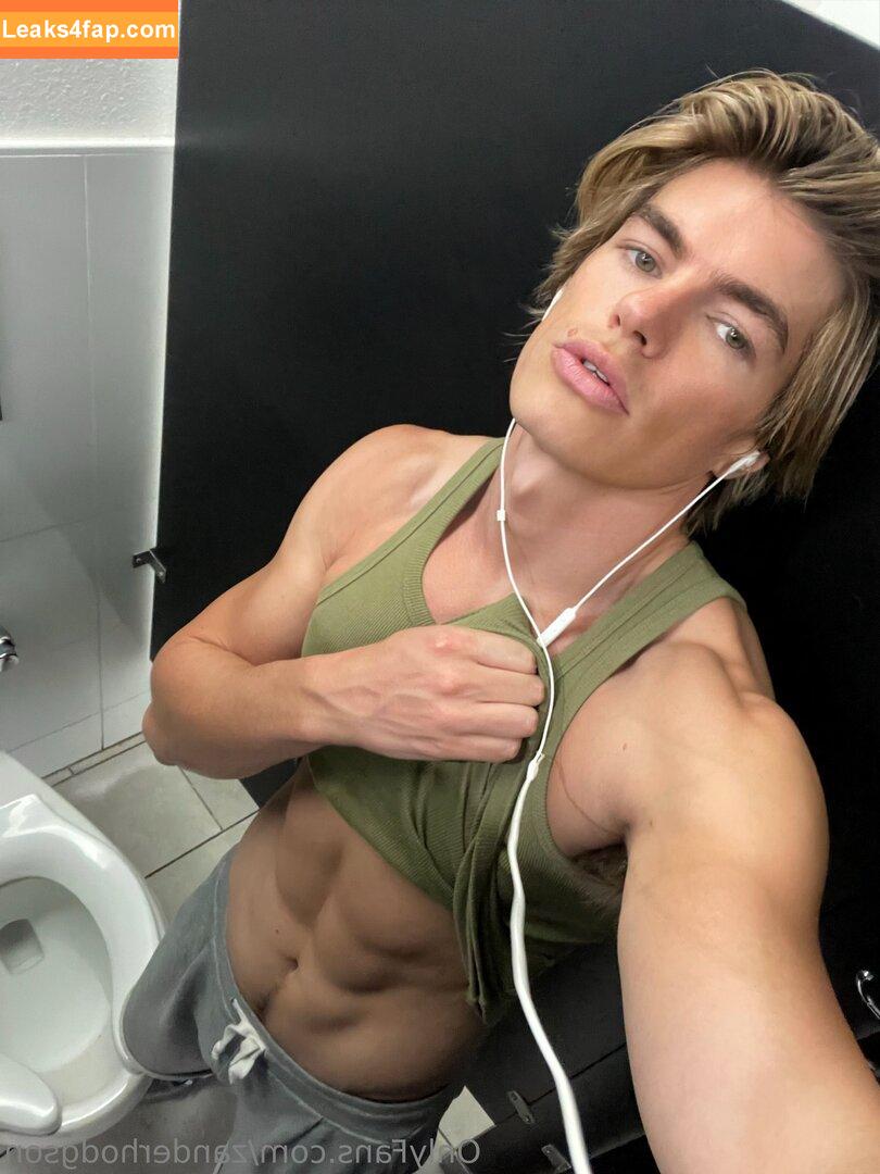 zanderhodgson /  leaked photo photo #0037