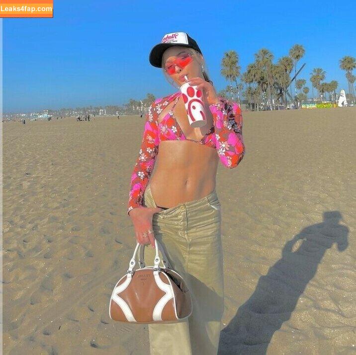 Zara Larsson / zaralarsson слитое фото фото #0019