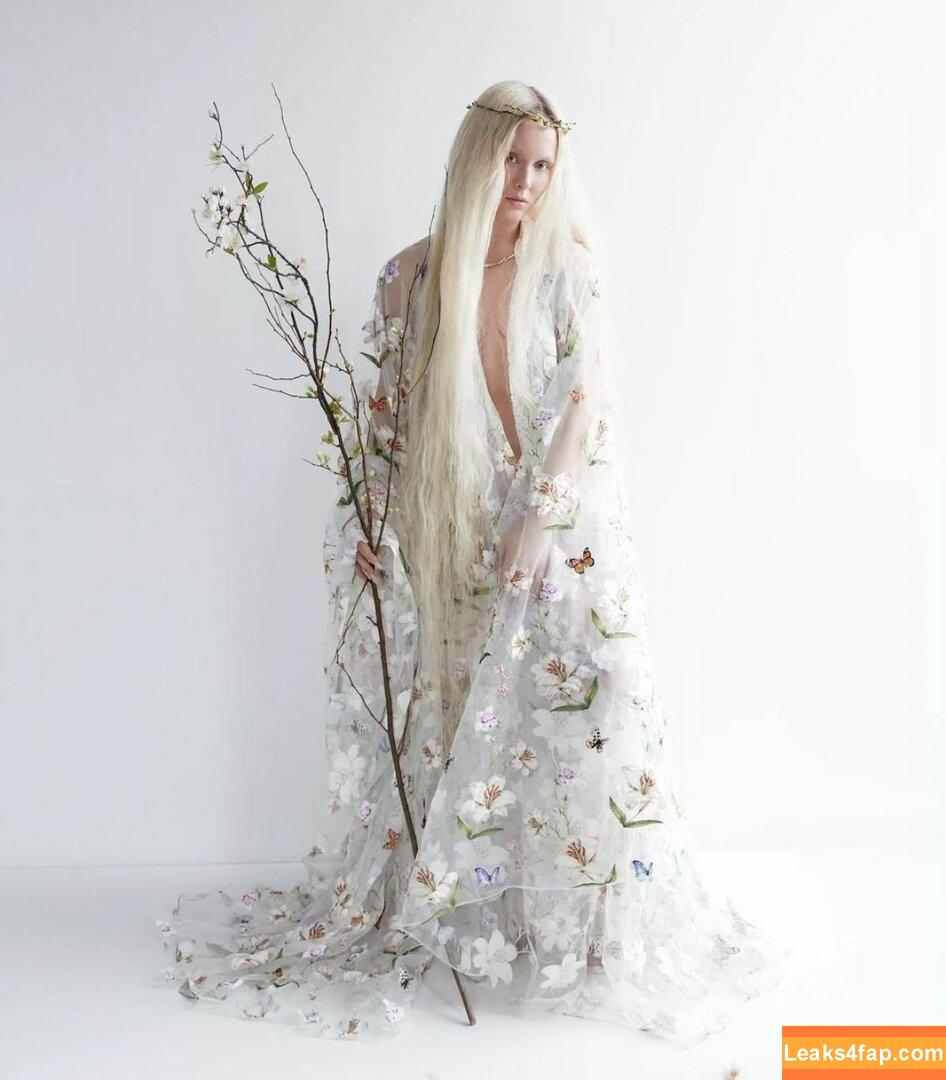 Zara Larsson / zaralarsson leaked photo photo #0184