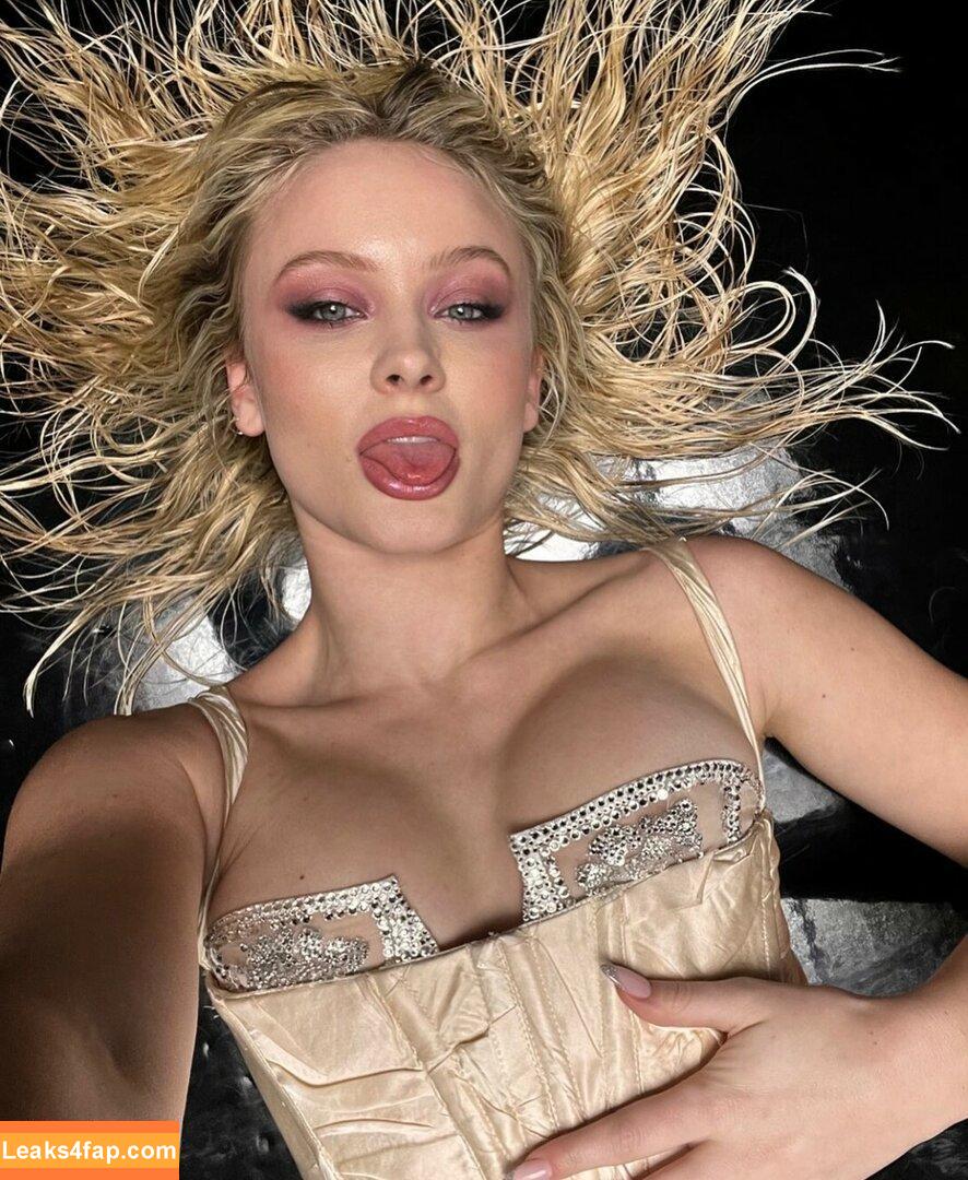 Zara Larsson / zaralarsson leaked photo photo #0212