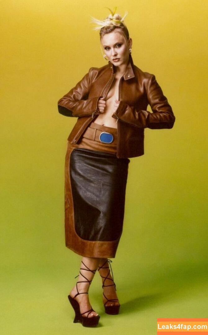 Zara Larsson / zaralarsson leaked photo photo #0249