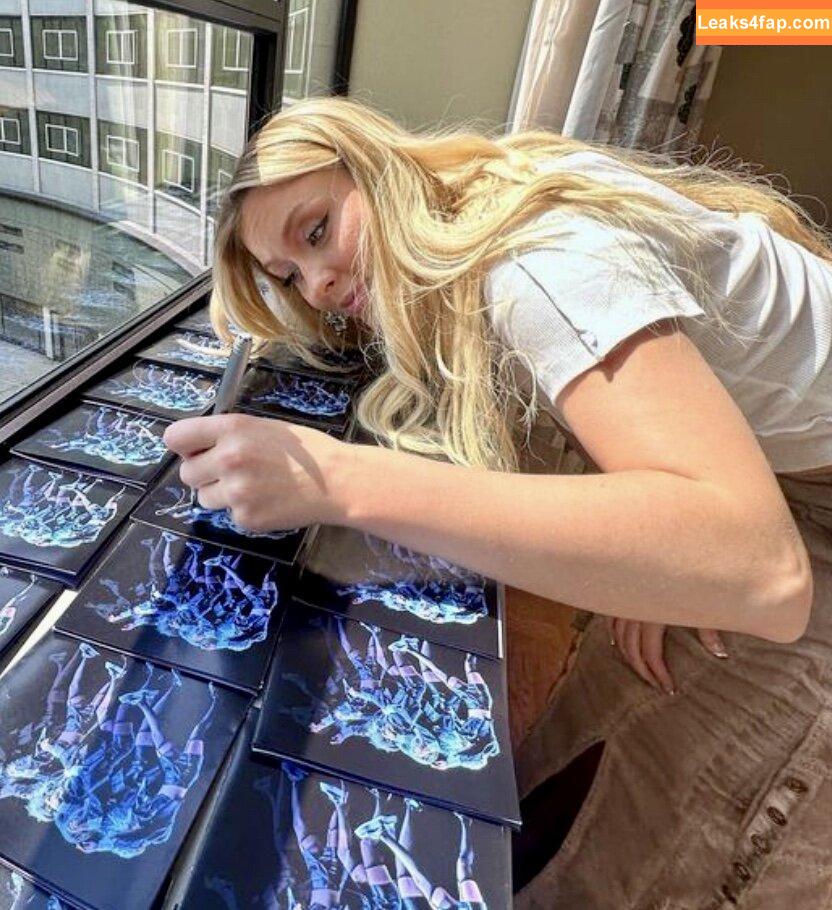 Zara Larsson / zaralarsson leaked photo photo #0274