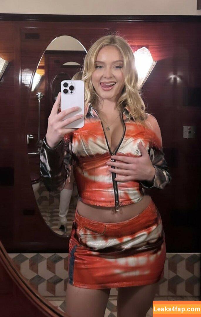 Zara Larsson / zaralarsson leaked photo photo #0375