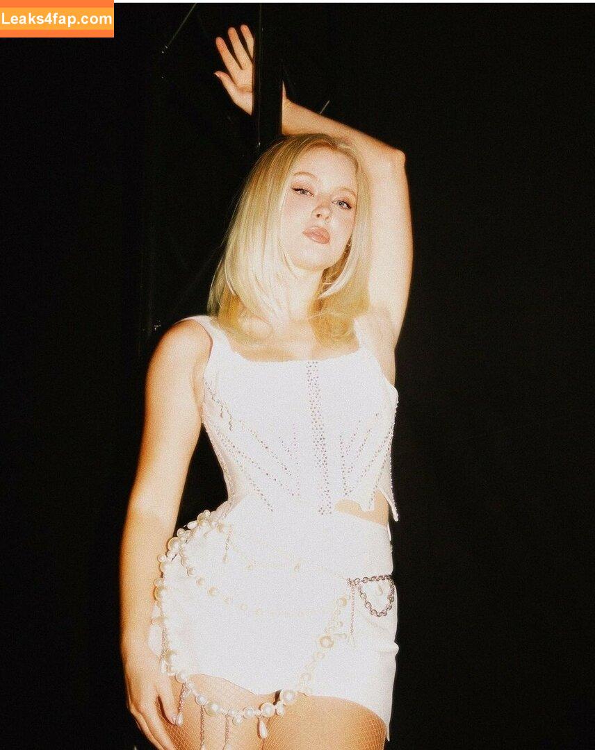 Zara Larsson / zaralarsson leaked photo photo #0497