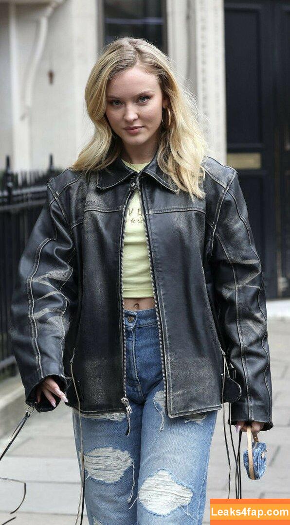 Zara Larsson / zaralarsson leaked photo photo #0501