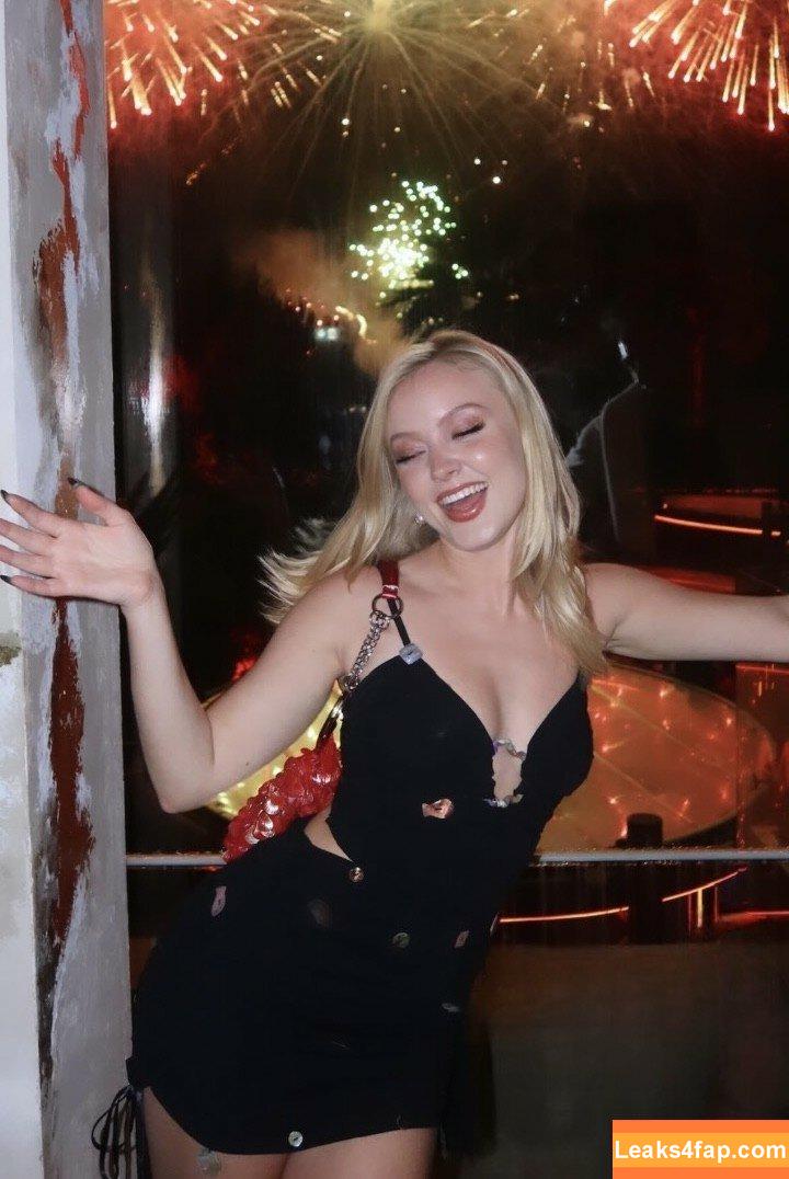 Zara Larsson / zaralarsson слитое фото фото #0715