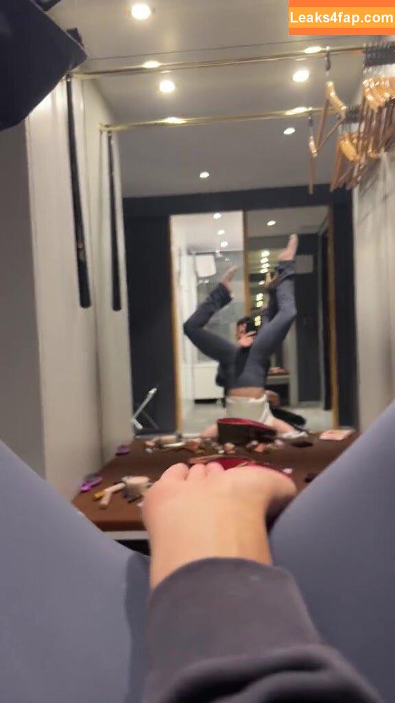 Zara Larsson / zaralarsson leaked photo photo #0946