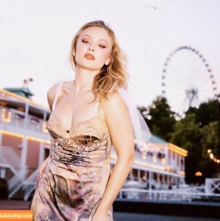 Zara Larsson / zaralarsson leaked photo photo #0961