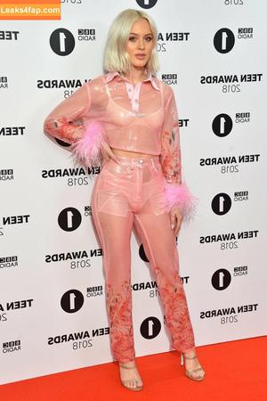 Zara Larsson photo #0025