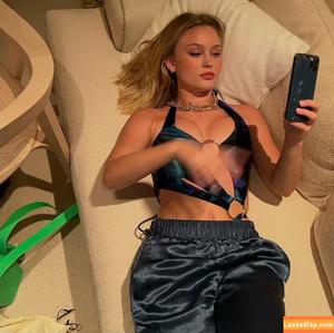 Zara Larsson photo #0055