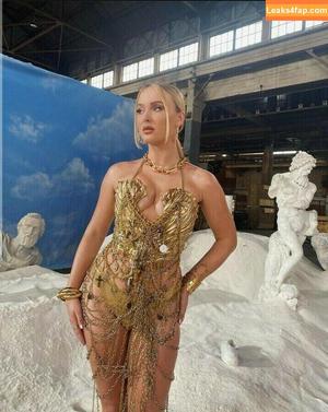 Zara Larsson photo #0087